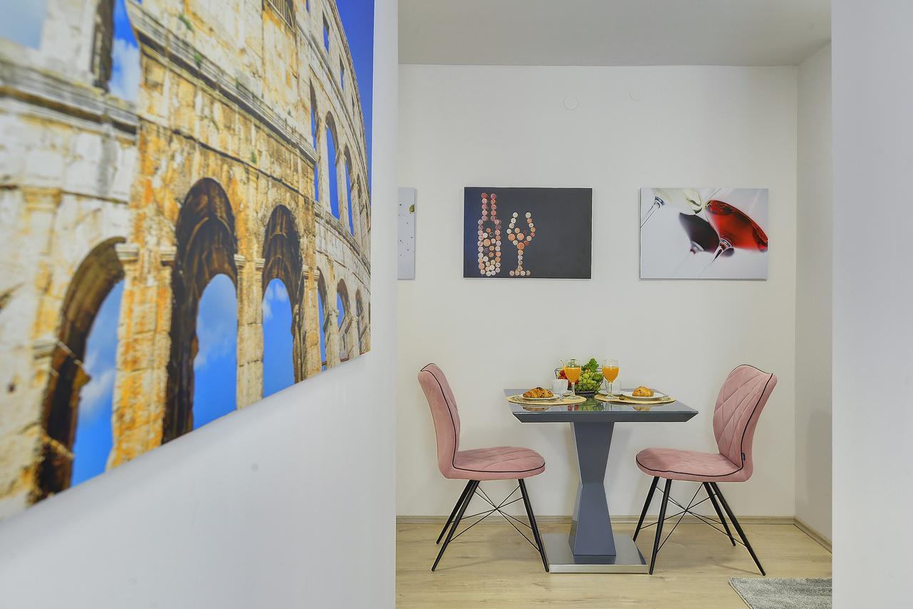 D&A City Center Apartments With Free Parking Pula Exterior foto